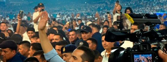 Bukele destina m&aacute;s de US$3.000 millones al a&ntilde;o para transformar la educaci&oacute;n salvadore&ntilde;a