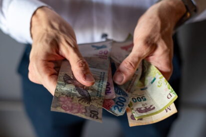 Dinero