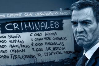 S&aacute;nchez despierta en La Mareta ante una pintada que le recuerda la tentacular corrupci&oacute;n del PSOE