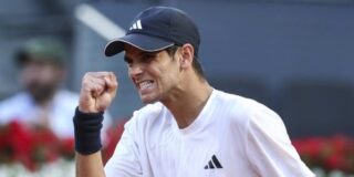 Nakashima acaba con el sue&ntilde;o de J&oacute;dar en Canad&aacute;