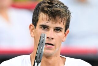 Cincinnati: J&oacute;dar rompe moldes y levanta contra Shapovalov dos 'match points' y un 1-5 en el tercero