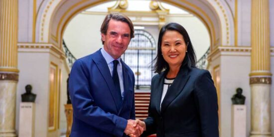 Keiko Fujimori y Aznar redefinen la cooperaci&oacute;n bilateral entre Per&uacute; y Espa&ntilde;a