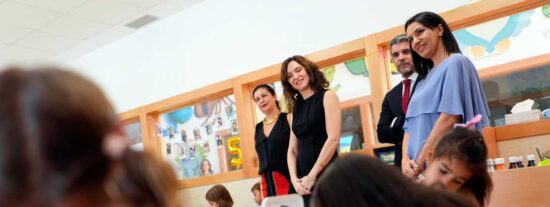 Ayuso presenta el plan &lsquo;Aprende Leyendo&rsquo; para reforzar la comprensi&oacute;n lectora desde Infantil hasta 3&ordm; de Primaria