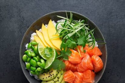 Cinco razones para celebrar el D&iacute;a Mundial del Poke con Salm&oacute;n de Noruega