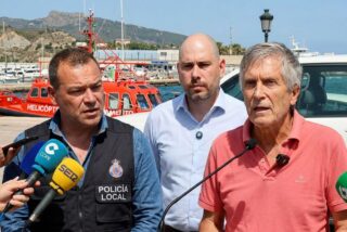La confesi&oacute;n del jefe de Gabinete de Ceuta revienta la mentirosa versi&oacute;n de Marlaska y deja a S&aacute;nchez con el culo al aire