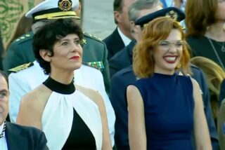 La portavoz del Gobierno S&aacute;nchez va a hacerse la foto a Melilla en su d&iacute;a grande y se lleva un abucheo descomunal
