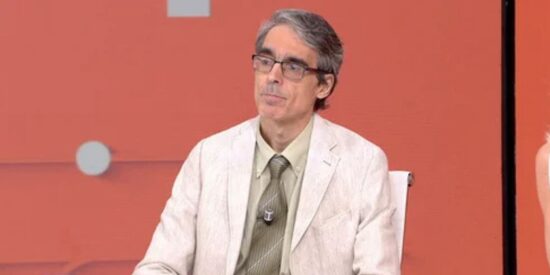 El juez Villegas desvela c&oacute;mo podr&iacute;a ser juzgado Pedro S&aacute;nchez por alta traici&oacute;n