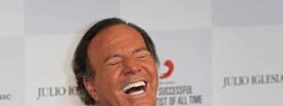 Las denunciantes 'fake' de Julio Iglesias se fueron al sectario 'elDiario.es', tras pinchar con su bulo en 'The New York Times'