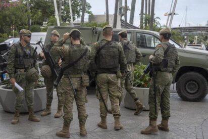 Dos militares desplegados en Ceuta son trasladados al hospital G&oacute;mez Ulla de Madrid