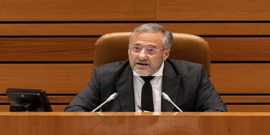 Castilla y Le&oacute;n contacta con las embajadas para impulsar el retorno de los 'menas' a sus pa&iacute;ses de origen