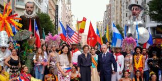 D&iacute;az Ayuso en la Cabalgata de Hispanidad 2026: &ldquo;Los hispanos en Espa&ntilde;a y en Madrid est&aacute;n en su casa&rdquo;