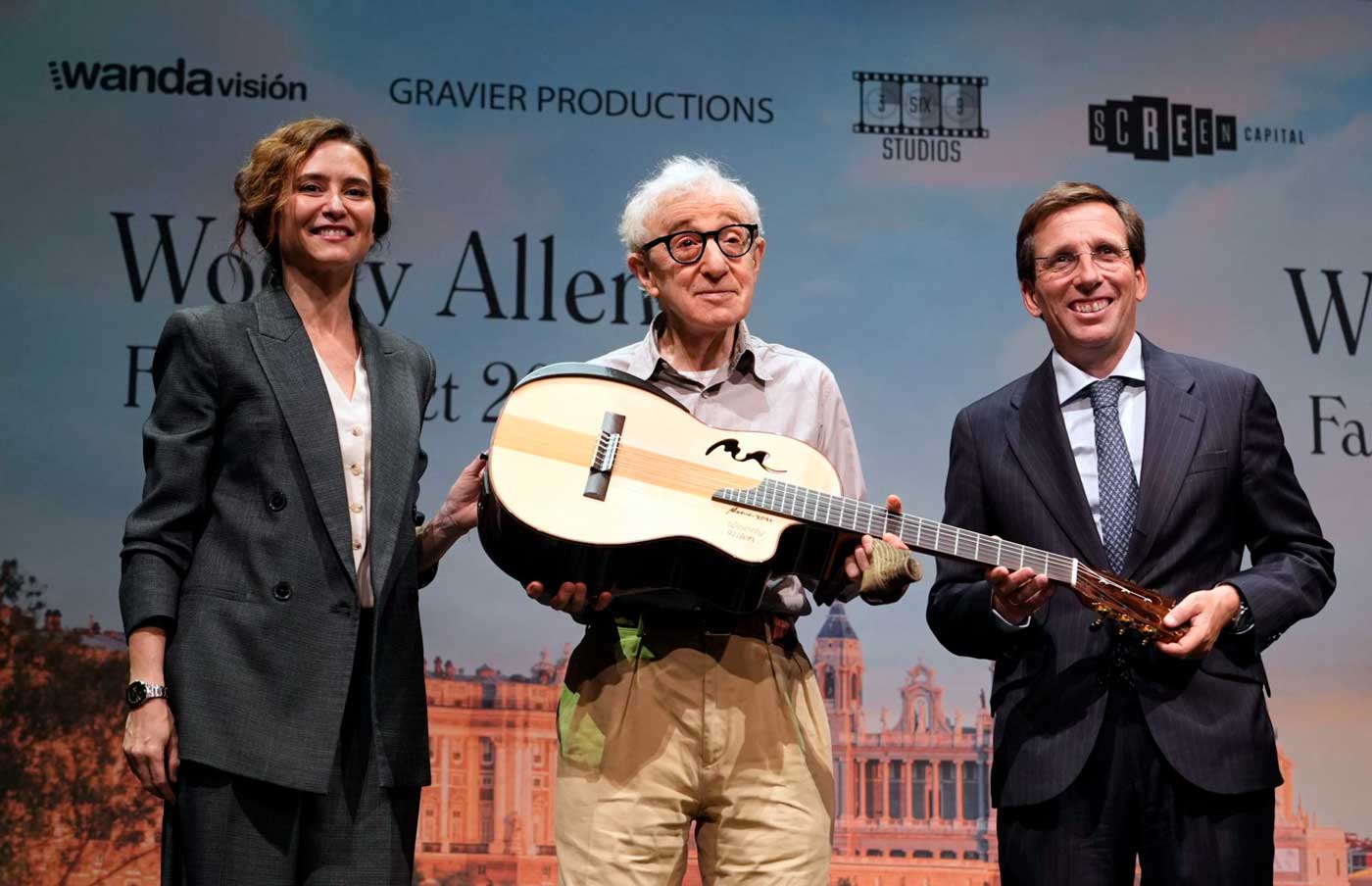 D&iacute;az Ayuso da la bienvenida a Woody Allen con el rodaje de su nueva pel&iacute;cula en Madrid