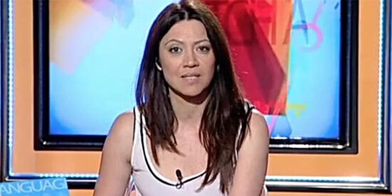 Esta es Marcela Topor, la 'periodista' rumana que espera en casa al golpista Puigdemont