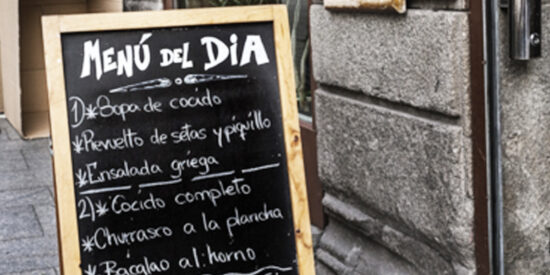 El men&uacute; del d&iacute;a llega a casi 15 euros mientras los precios de la compra se disparan un 40%