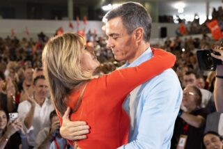 Bego&ntilde;a G&oacute;mez y Pedro S&aacute;nchez en el Comit&eacute; Federal del PSOE